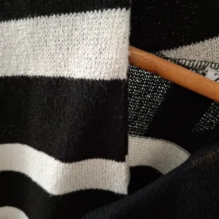 Lote 2 chalecos punto V-neck