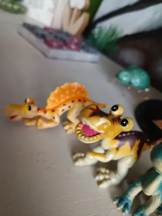 Set 4 Dinosauri Gosnell vintage