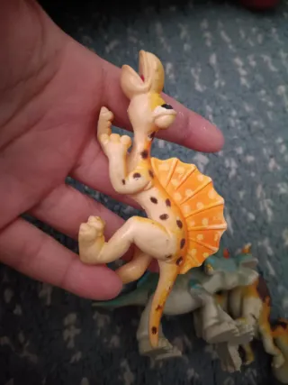 Set 4 Dinosauri Gosnell vintage