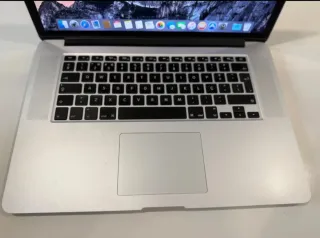 MacBook Pro 15 Retina i7 16GB RAM 256GB SSD