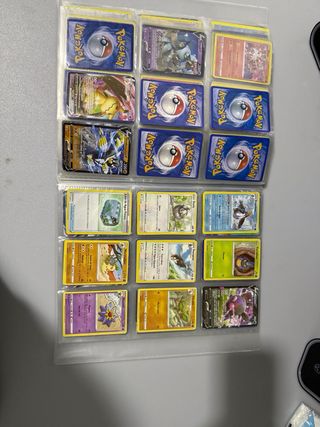 Cartas Pokémon V, VMAX, VSTAR y Entrenador