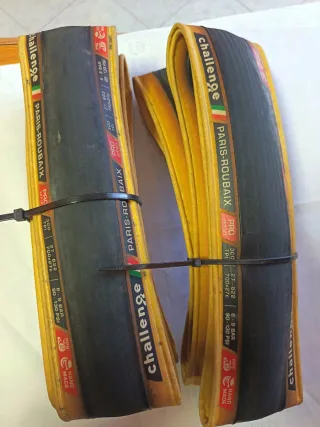 Copertoni Challenge Paris Roubaix Pro 700x27c