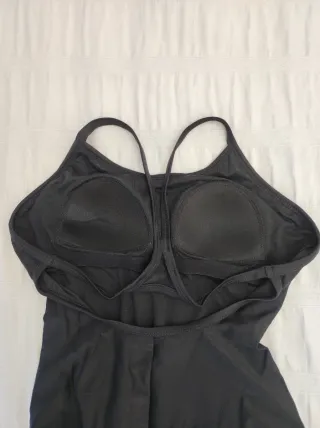 Bañador estampado multicolor. Talla 36