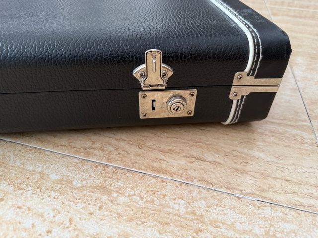 Estuche Fender Pro Series Strat/Tele Vintage