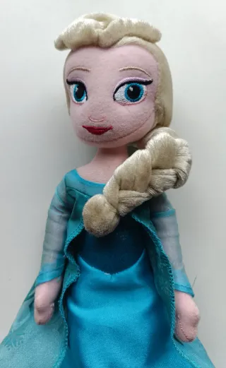 Muñeca peluche Elsa Frozen