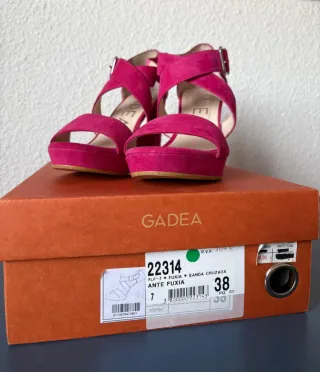 Sandalias GADEA ante fucsia n°38