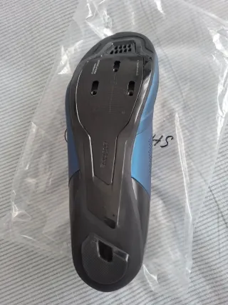 Bota ciclismo Shimano RC502 Derecha Talla 43