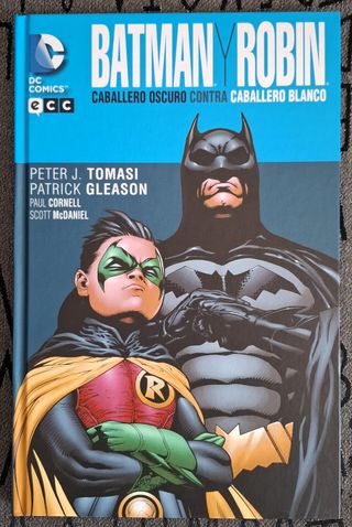 BATMAN Y ROBIN, de Peter J. Tomasi (ECC)