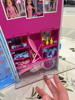 Nancy Muñeca Maletín Peluquería