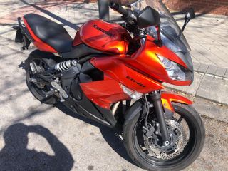 Kawasaki ER6f 2011 Roja