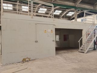 Oficina modular prefabricada 20x8m