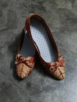 Traje de Fallera  bordado a mano!!! Negociable