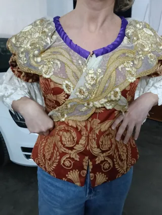 Traje de Fallera  bordado a mano!!! Negociable