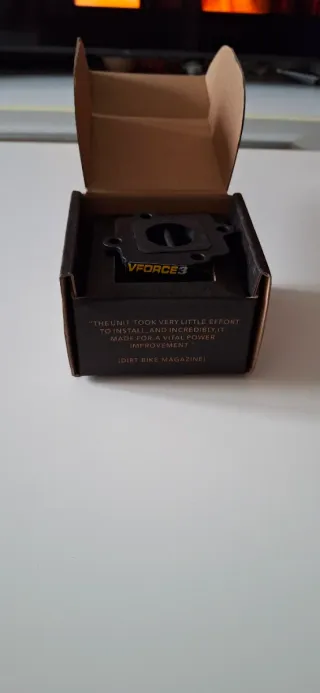 Caja de láminas V-Force aerox