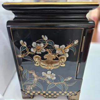 Fabuloso joyero antiguo estilo oriental. SIN ABRIR