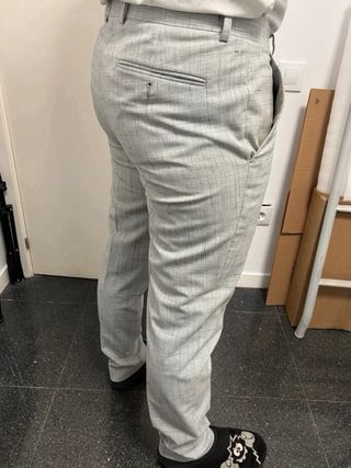 Traje de hombre ASOS, color gris jaspeado