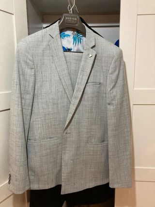 Traje de hombre ASOS, color gris jaspeado
