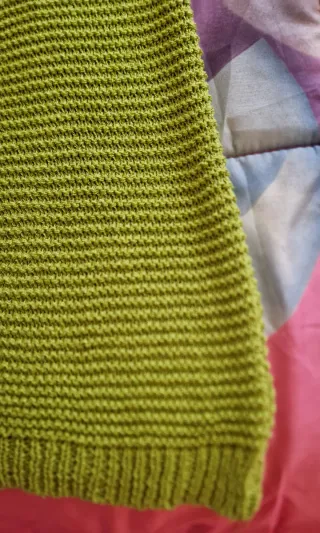 Maglione donna verde con perle