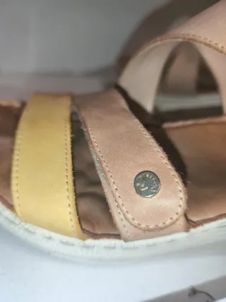 Sandalias piel de mujer beige y naranja