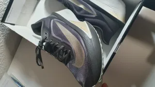 Zapatillas Nike Zoom Fly 6 Negras/dorado