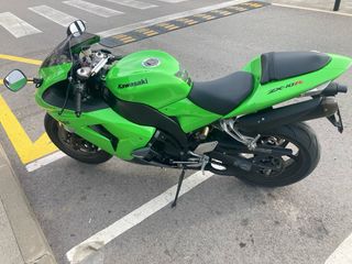 Kawasaki ZX10R Verde
