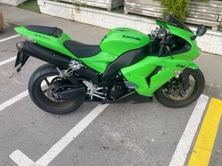 Kawasaki ZX10R Verde