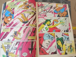 DC Infinity 1,20,21, Legión 2, NuevosTitanes 40,41