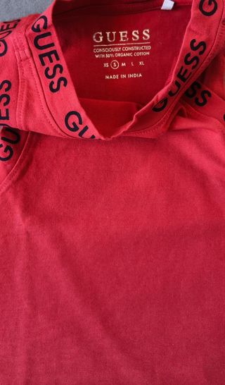 Top Guess Rojo