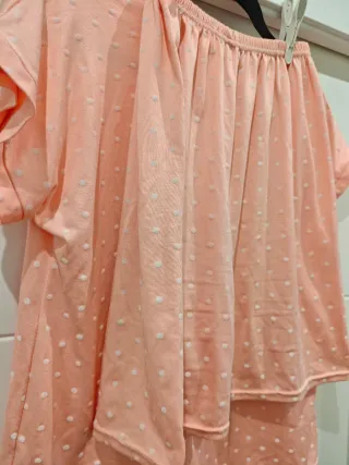 Conjunto de Pijama Rosa con Topitos (2 Piezas)