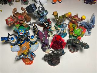 Personajes del juego Skylanders Giants