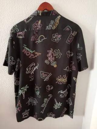 Camisa Negra Estampada
