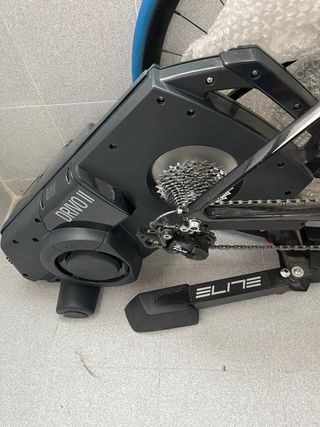 Rodillo Entrenamiento Inteligente Elite DRIVO II