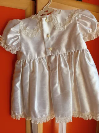 Vestido blanco para bebé 6 meses con zapatos