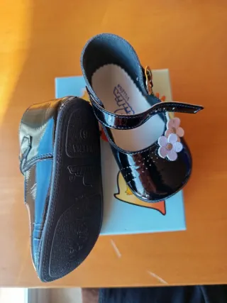 Vestido blanco para bebé 6 meses con zapatos