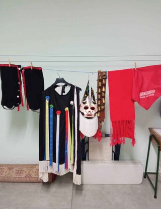 Trajes Pantalla Xinzo