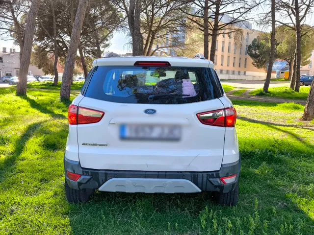 Ford EcoSport 2016p