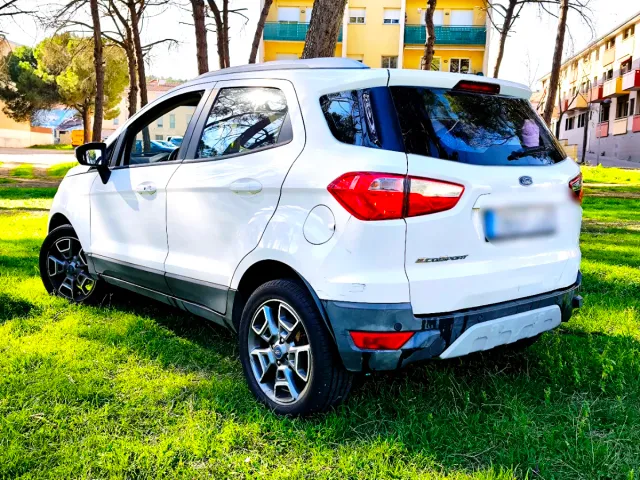 Ford EcoSport 2016p