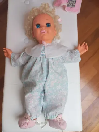 Bambola Bebi Mia,Galoob,Baby Talk.Francese.Riccia