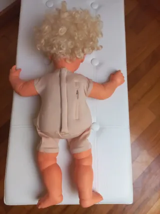 Bambola Bebi Mia,Galoob,Baby Talk.Francese.Riccia