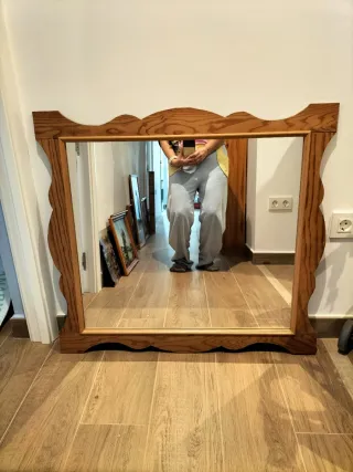 Mueble bajo lavabo y espejo