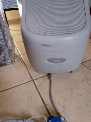 Monitor HP CRT da controllare