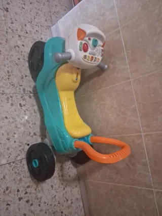 Moto correpasillos para bebés