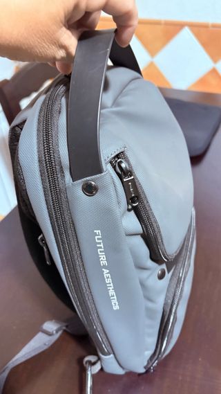 Lote informatico: iPad + MacBook Air + Zaino