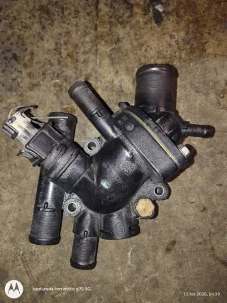 Carcasa Termostato Renault  megan8200065390