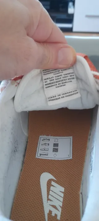 Nike Cortez Naranja y Blanco