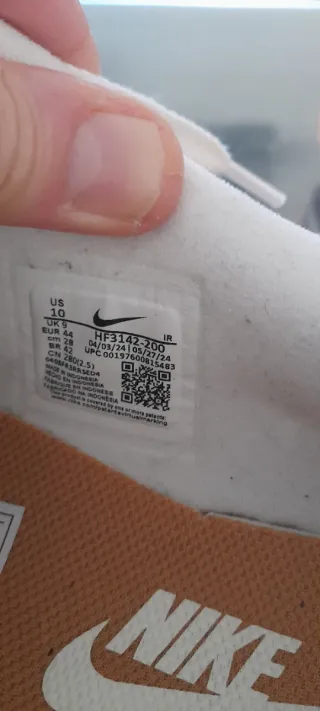 Nike Cortez Naranja y Blanco