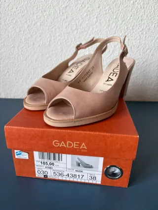 Zapatos piel nude GADEA destalonados n° 38