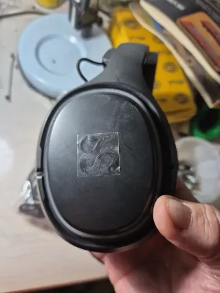 Auriculares con micrófono negros