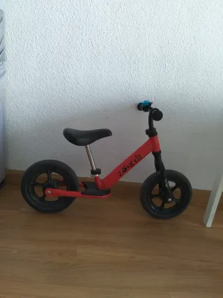 Bici sin pedales roja ZONEKIZ