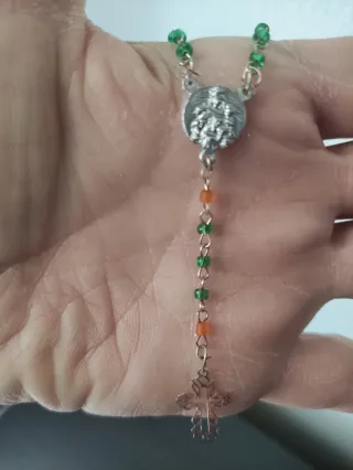 Rosario con medalla y cruz